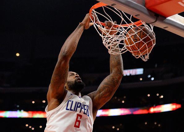 电影《特警队》今日上映 凌潇肃硬汉出击燃爆荧幕_BJL平台集团(图1) BJL平台集团